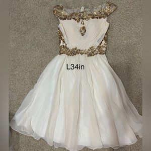 Wedding dress